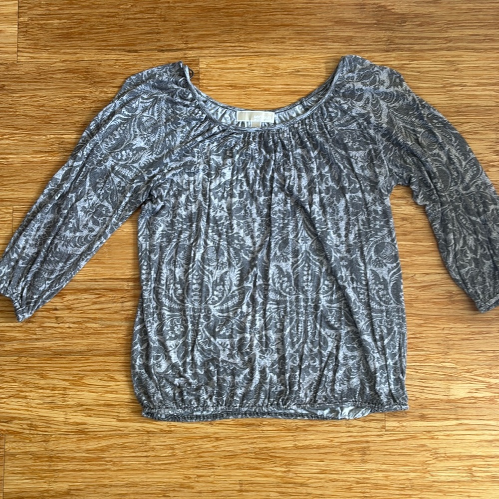 Gray Patterned Top